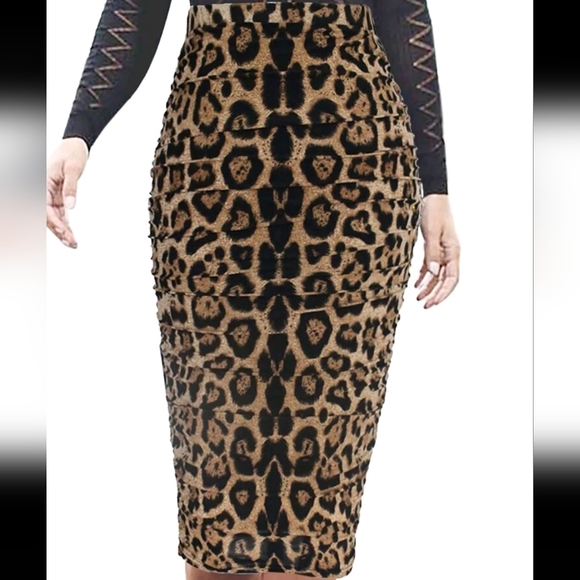 Women Polka Dot Print Drawstring Ruched Split Thigh Skirt - Picture 3 of 4